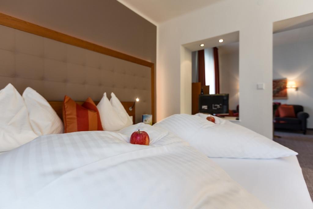 Hotel Goritschnigg เวลเดน อัม เวิร์ทเทอร์ซี ภายนอก รูปภาพ