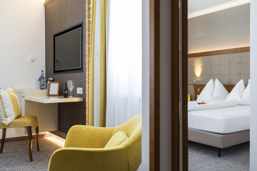 Hotel Goritschnigg เวลเดน อัม เวิร์ทเทอร์ซี ภายนอก รูปภาพ